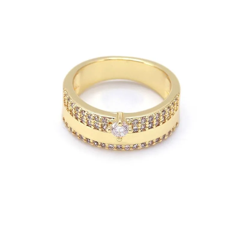 Gullbelagt antikk giftering